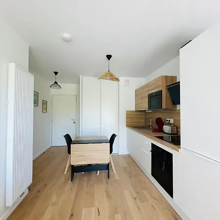 T2 Neuf Quartier Vieux Port Avec Ascenseur Et Terrasse Apartament La Rochelle (Charente-Maritime)